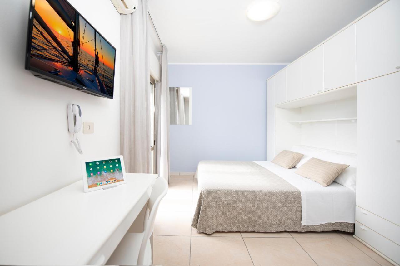 Residence Quadrifoglio Cervia Eksteriør billede