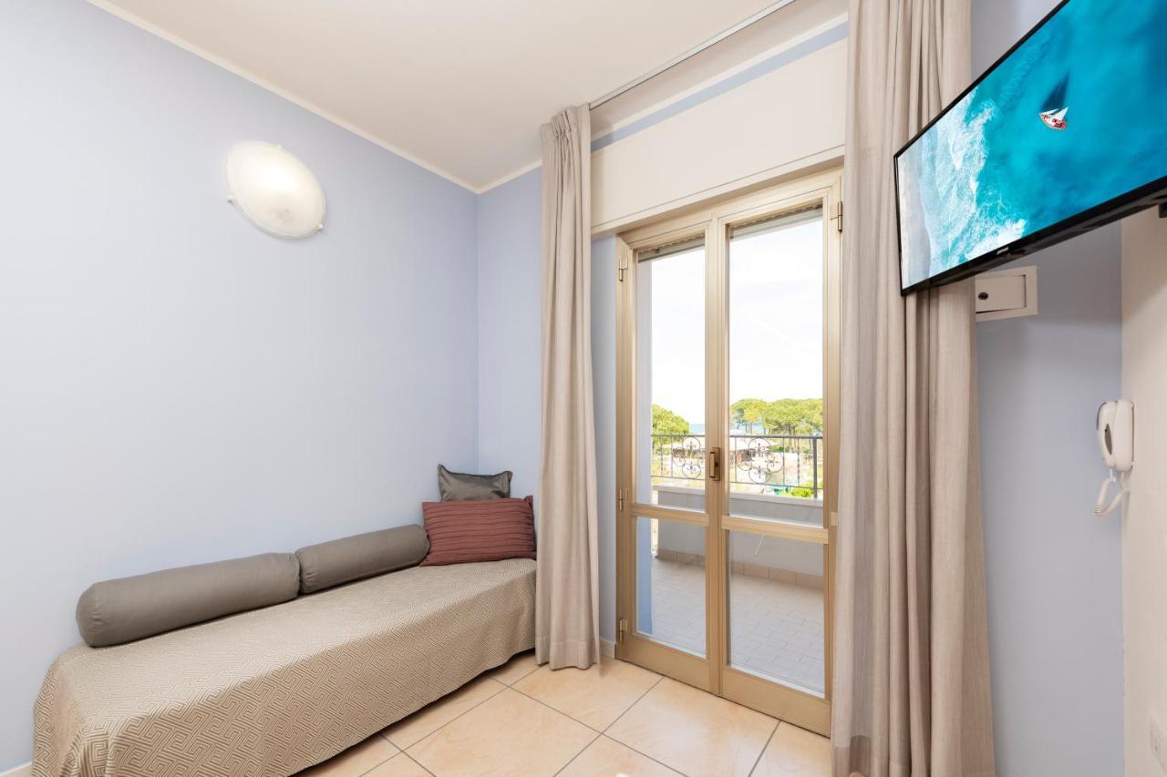 Residence Quadrifoglio Cervia Eksteriør billede